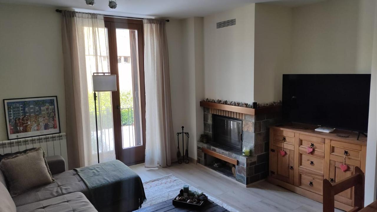 Apartament Ca La Nena Esterri d'Àneu Exterior foto